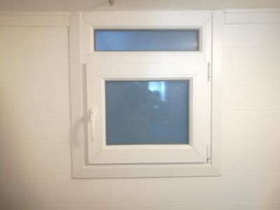 ειδική κατασκευή κουφώματος PVC